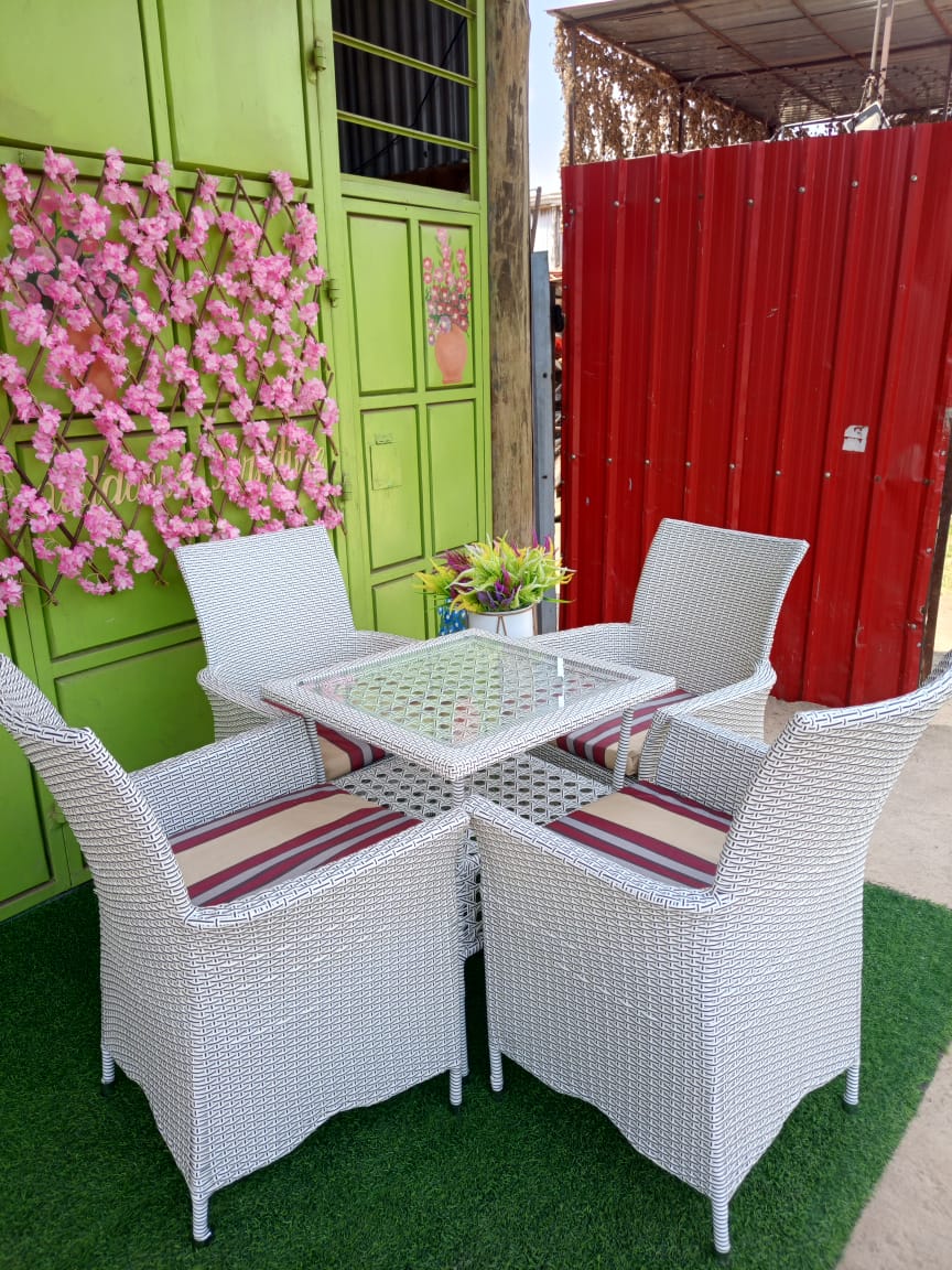 Zack 4 Seater Dining Set - Image 1