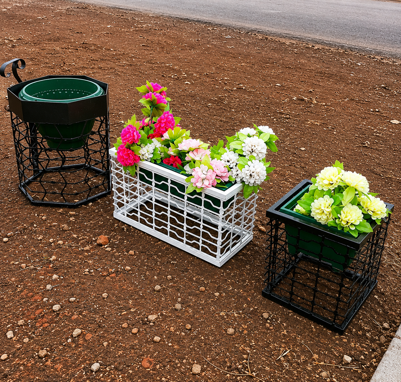 Planters - Image 2