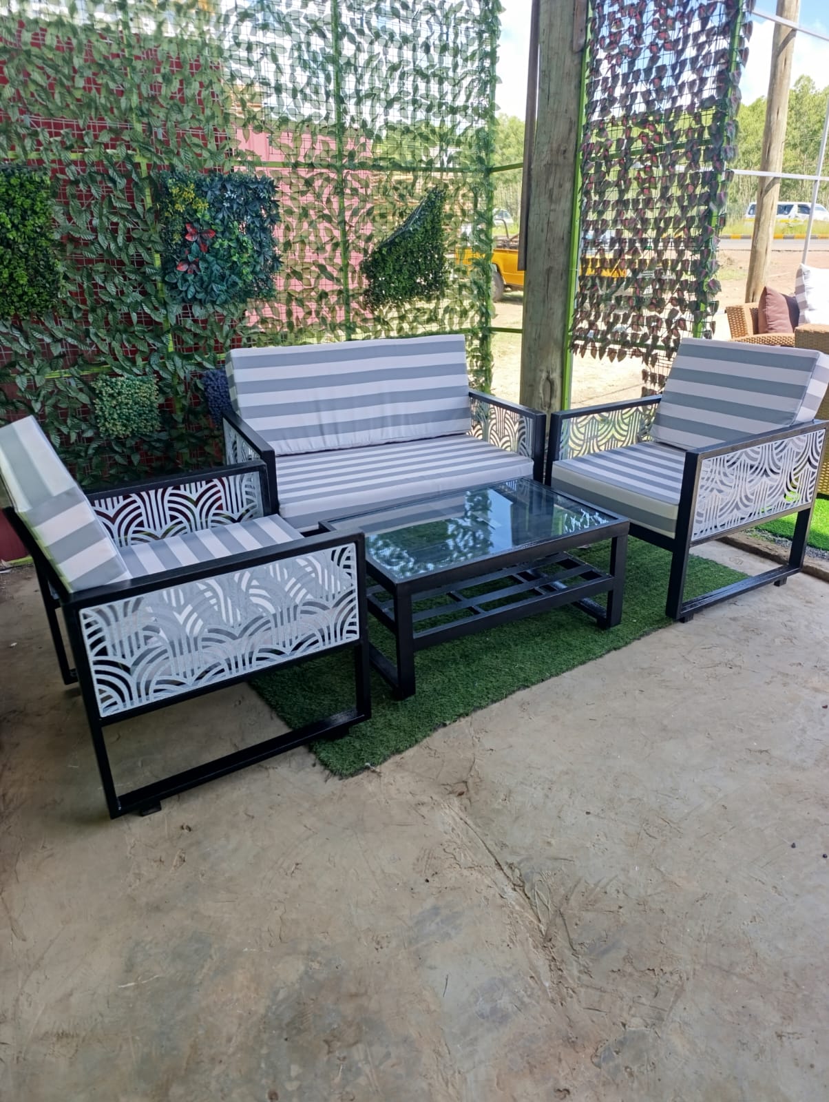 Lantana Powder Coated Metallic 4 Seater Lounge Set - Image 3