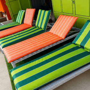 Poolside Beds - Image 3